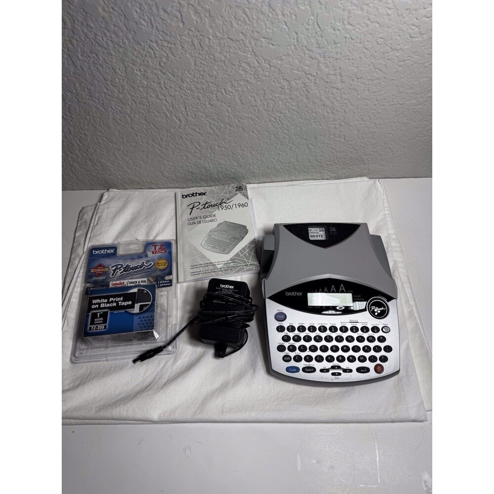 BROTHER P-Touch PT-1950 Electronic Label Printer Works